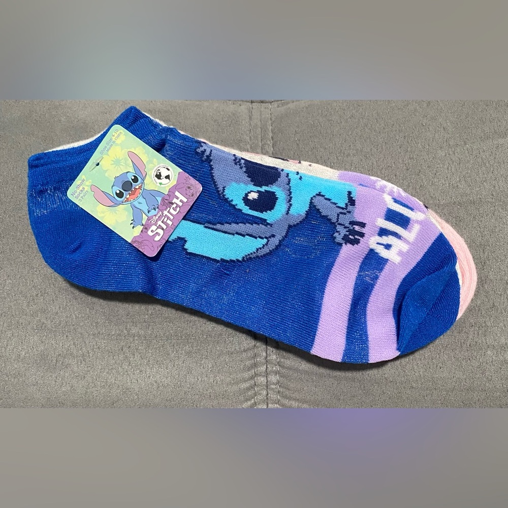 Disney Stitch 3 Pack Ankle Socks Blue Pink Gray Women sz 4-10 NWT